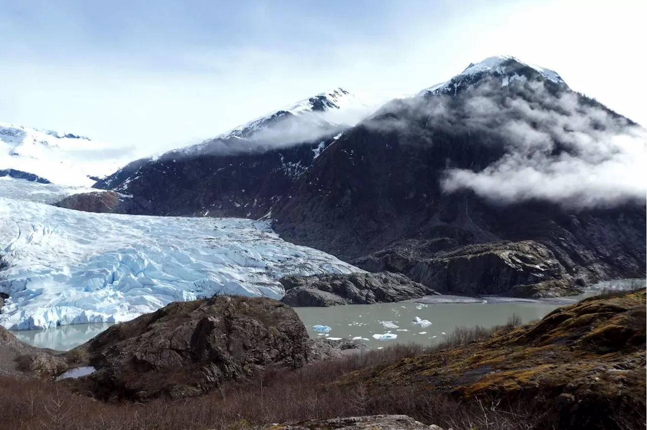 Second Malaysian rescued from Alaskan mountain, another perishes