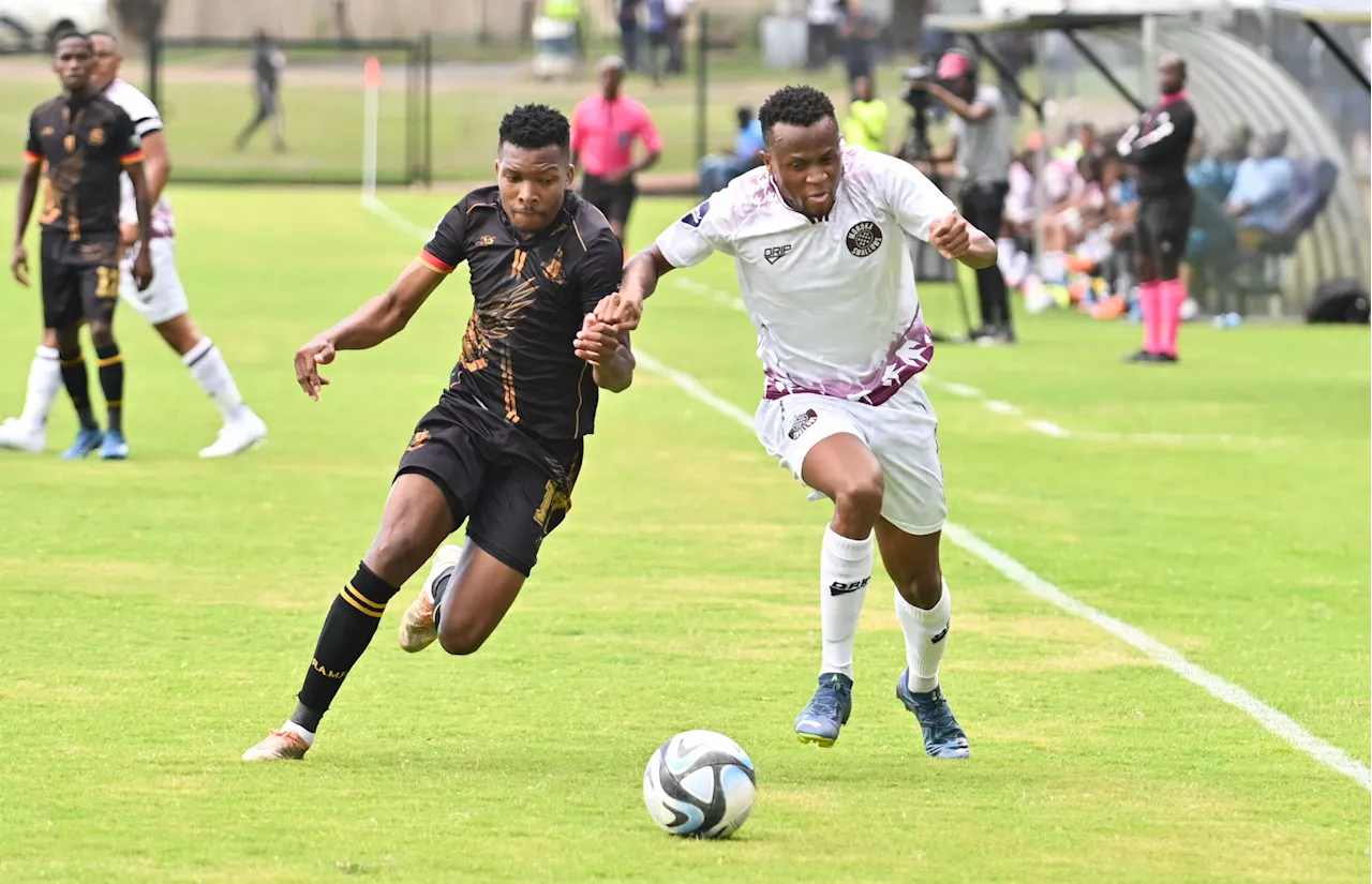 Kaizer Chiefs out to hijack Orlando Pirates target