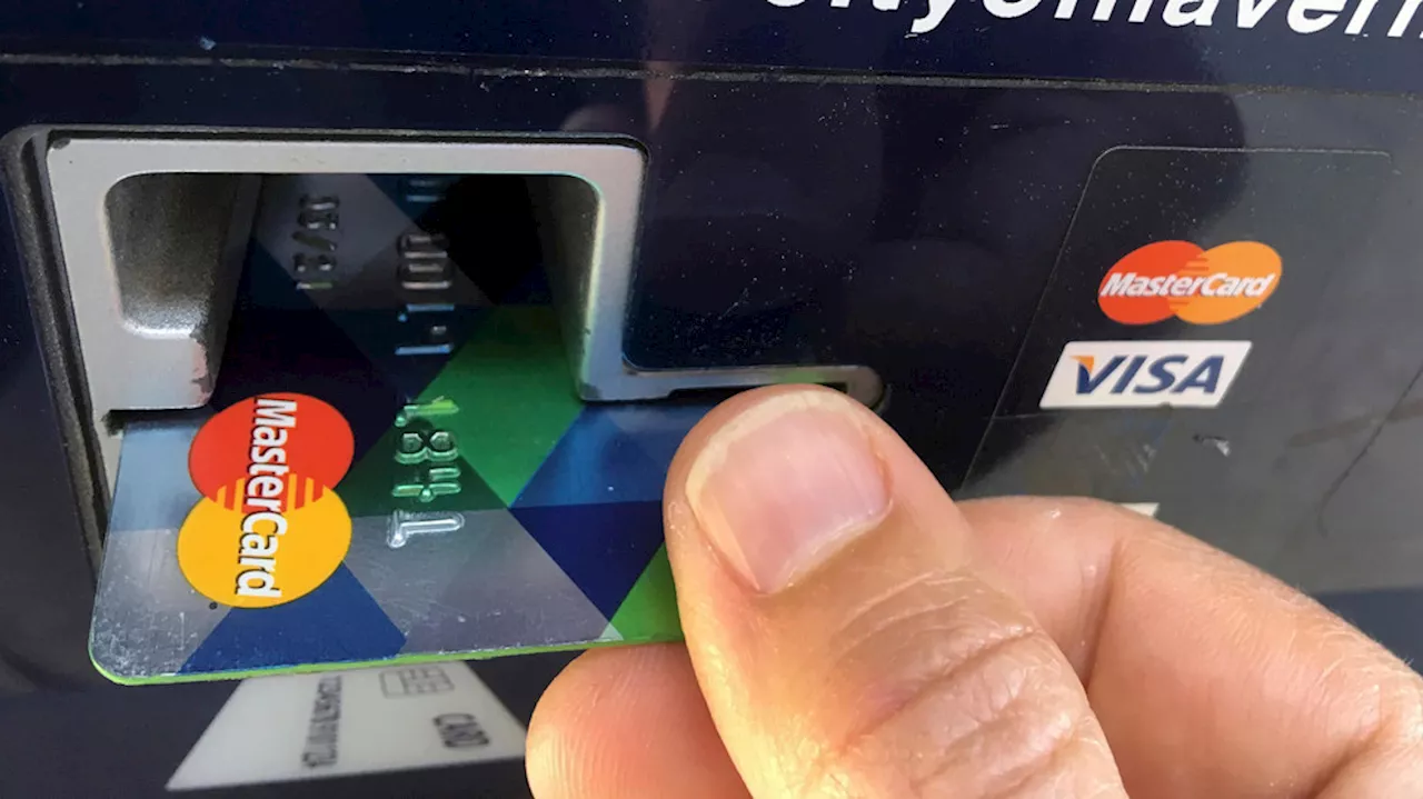 Americans make progress in credit card debt, but expert worries it'll be short-lived