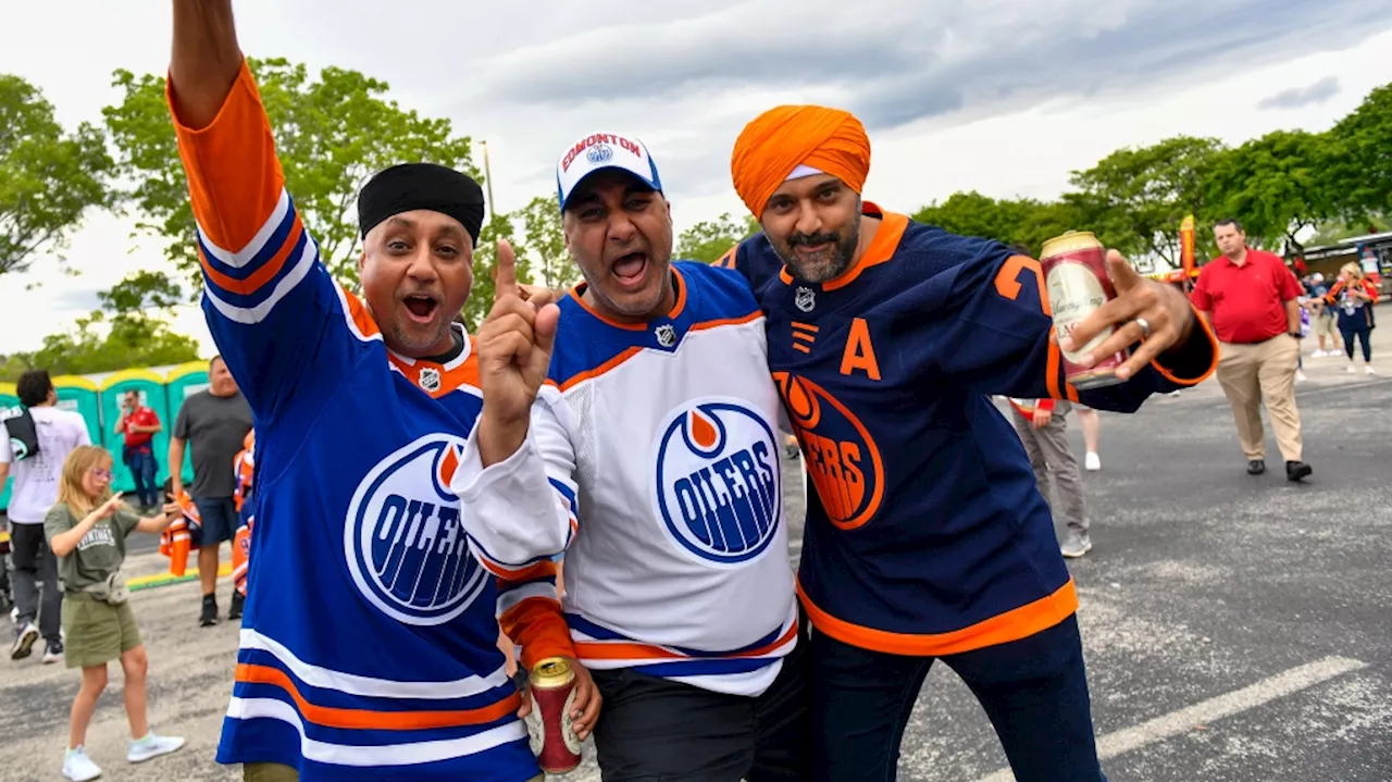 Canadian fans get behind the Edmonton Oilers in their quest for the Stanley Cup