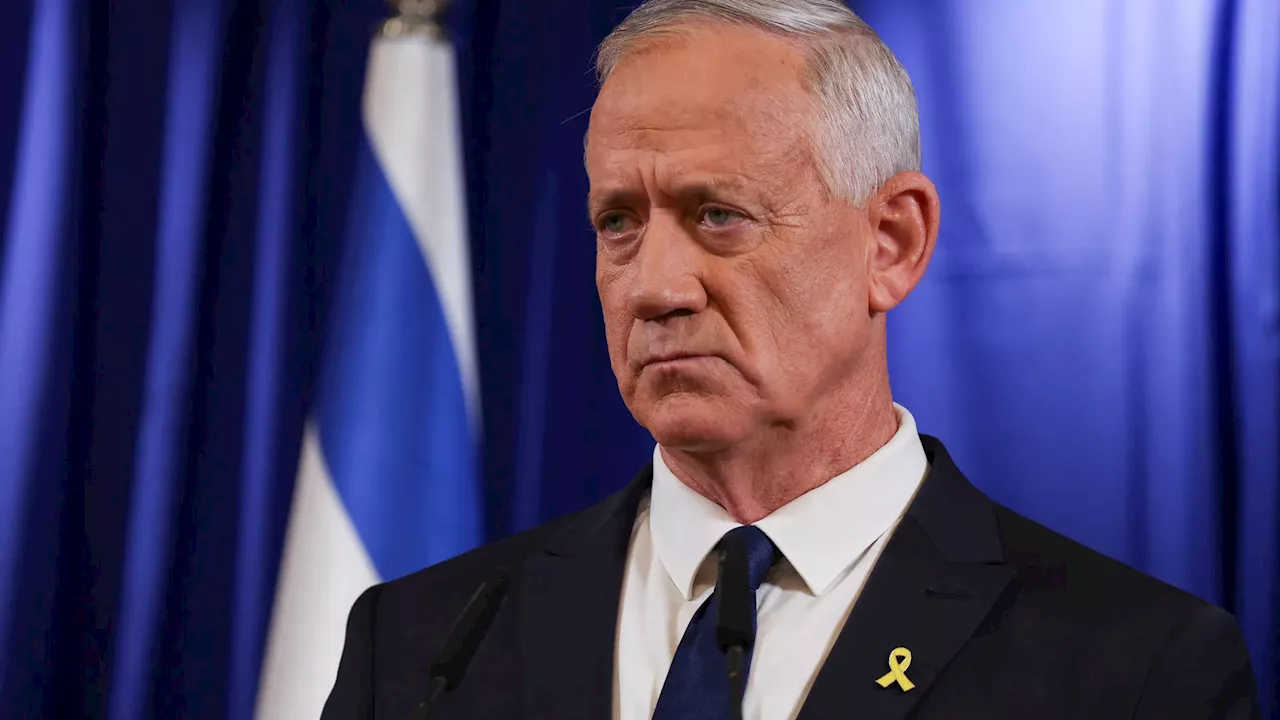 Israeli war cabinet minister resigns, calls for new elections
