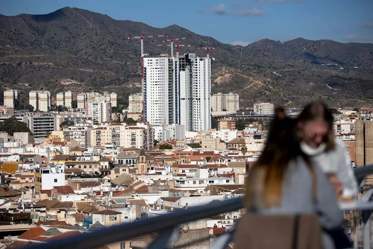 Málaga pone freno a las nuevas viviendas turísticas