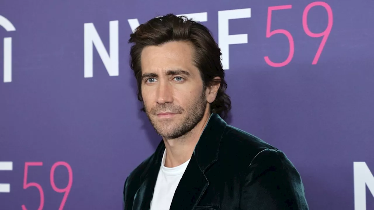 Jake Gyllenhaal makes surprising confession about being legally blind — his condition explained