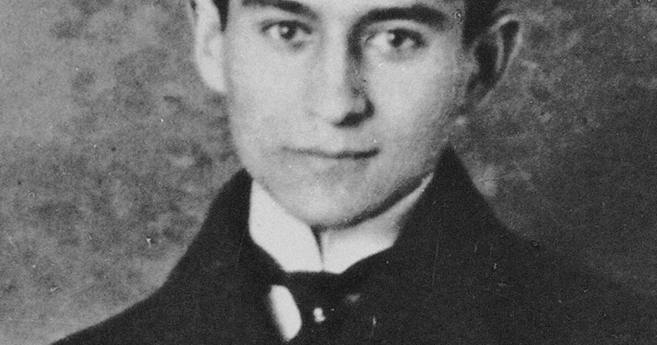 Nos choix de livres de la semaine: la jeunesse de Kafka, les Champs-Elysées au XVIIIe siècle, des cocktails au Ritz...