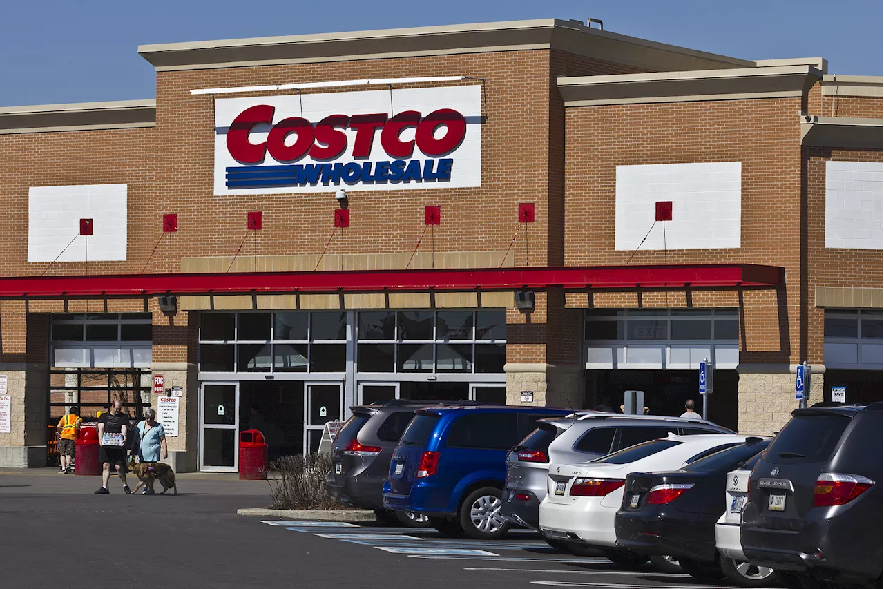 Mujer cuenta cómo va de compras a Costco sin pagar una membresía