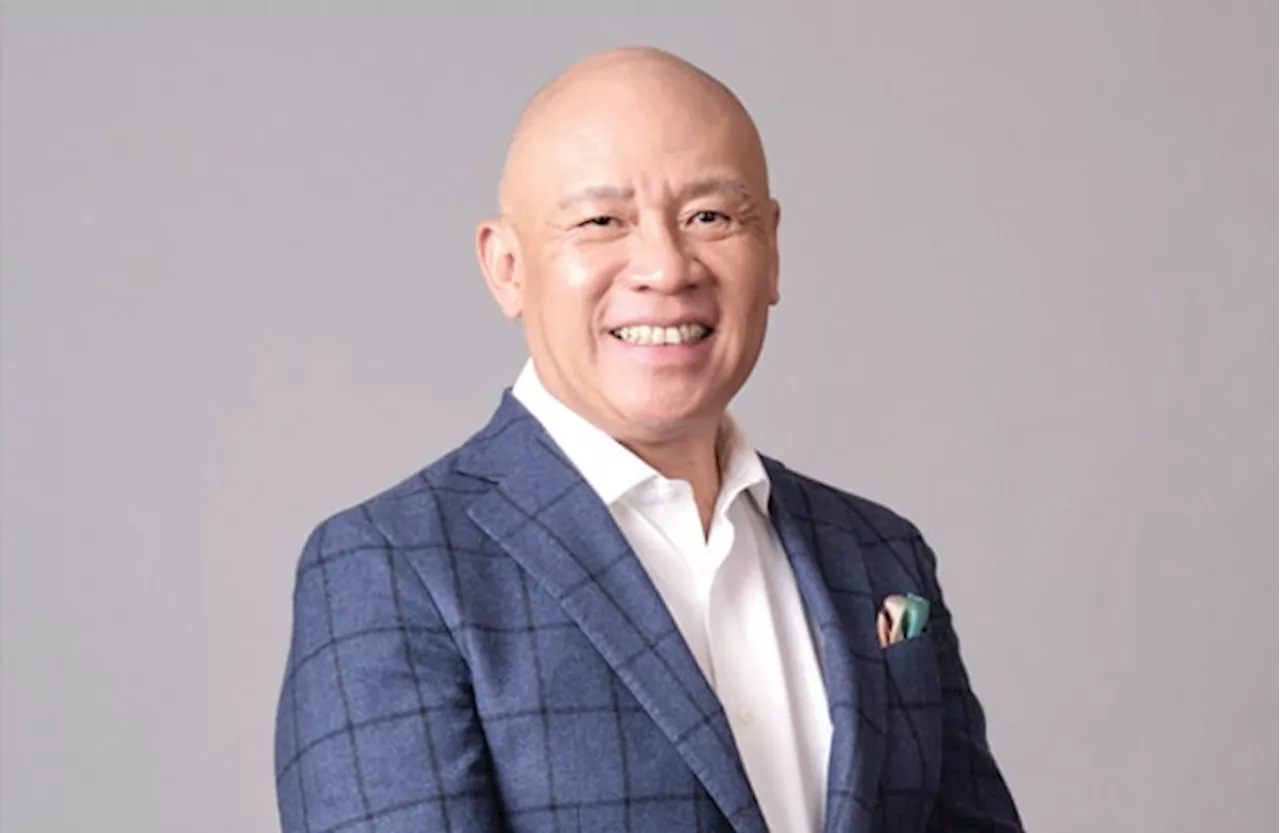 Globe CEO receives lifetime achievement at Twimbit Awards