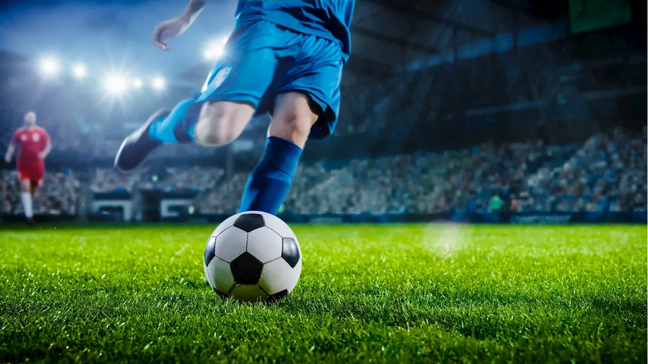 Soccer teams' pre-goal running patterns reveal key to scoring success