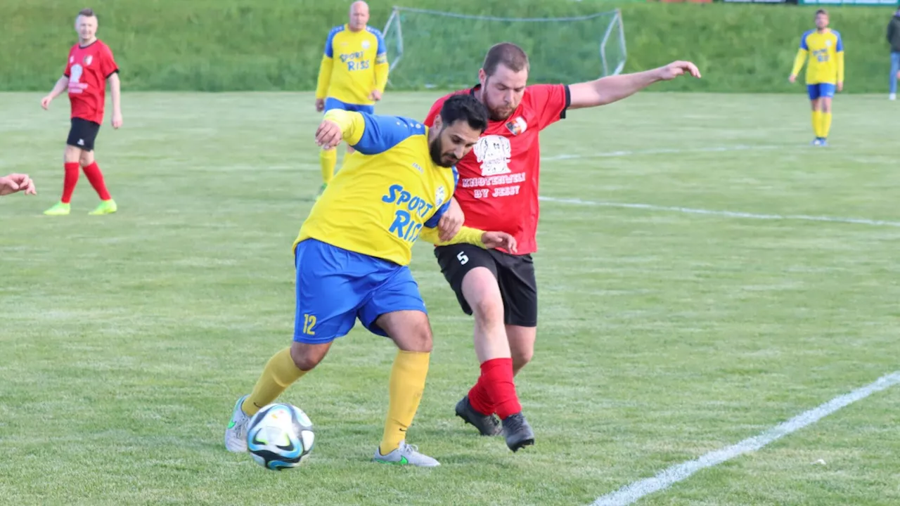 Drei Ausschlüsse, ein Karriereende und ein Goalie im Sturm