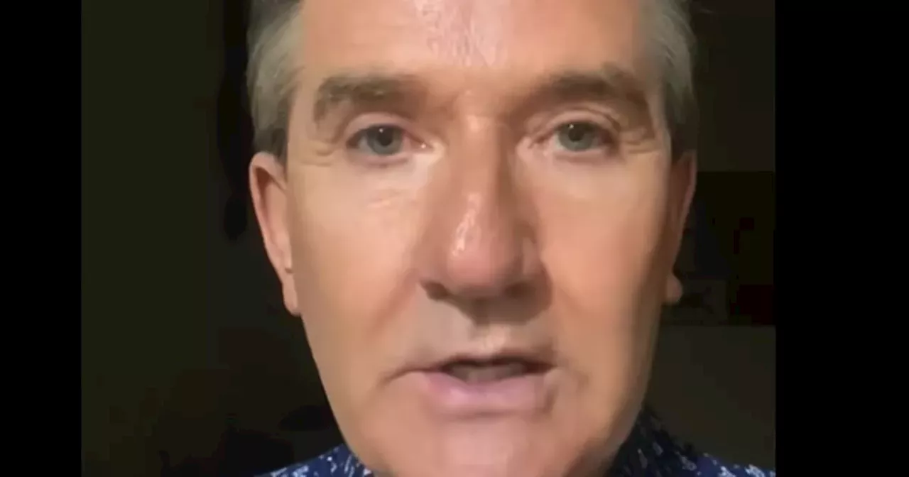 Daniel O'Donnell fan scammed out of money by fraudsters as singer issues warning