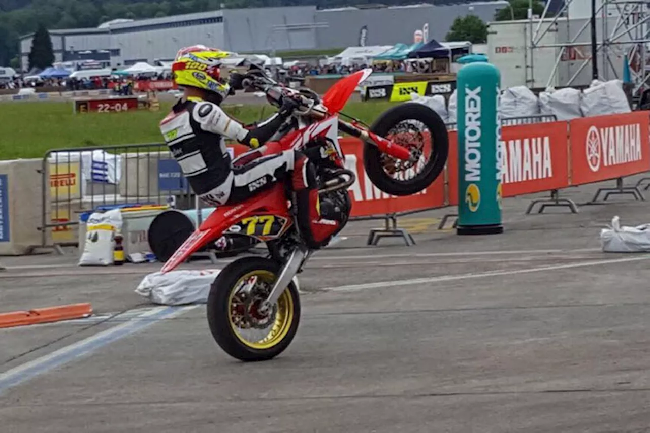 Dominique Aegerter: Spass beim Supermoto-Gastspiel