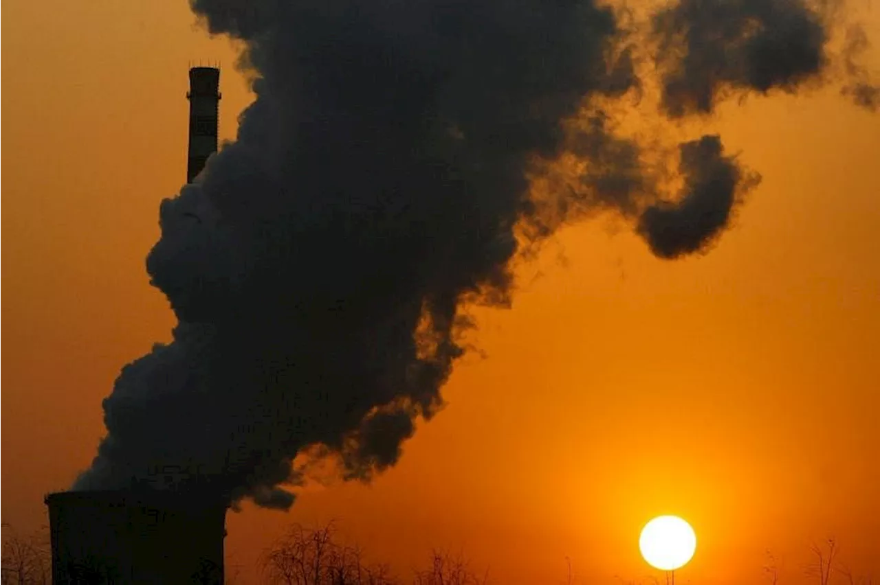 135 million early deaths since 1980 linked to air pollution, with spikes during climate events