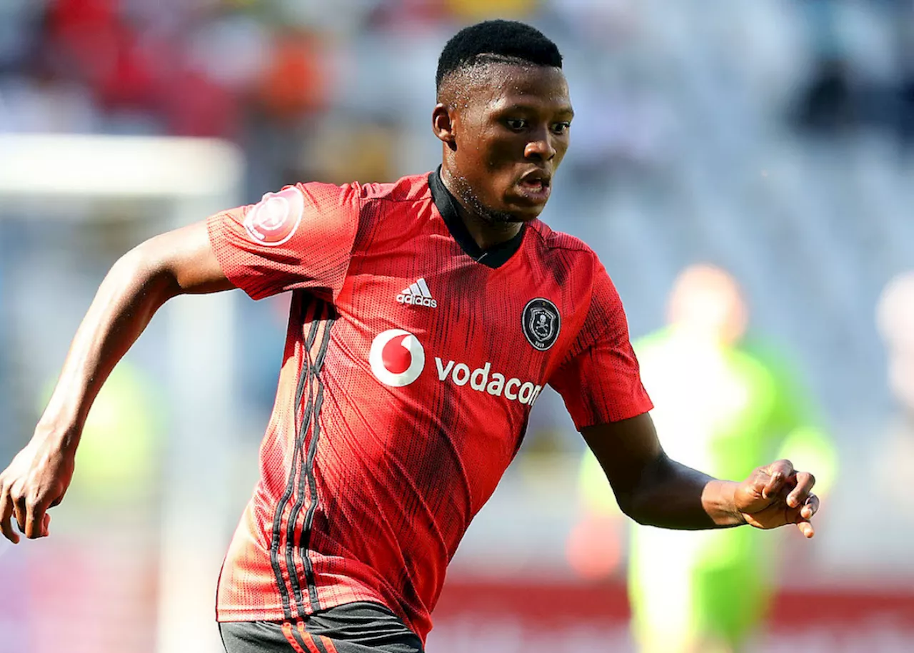 Rival PSL club set to sign axed Orlando Pirates general