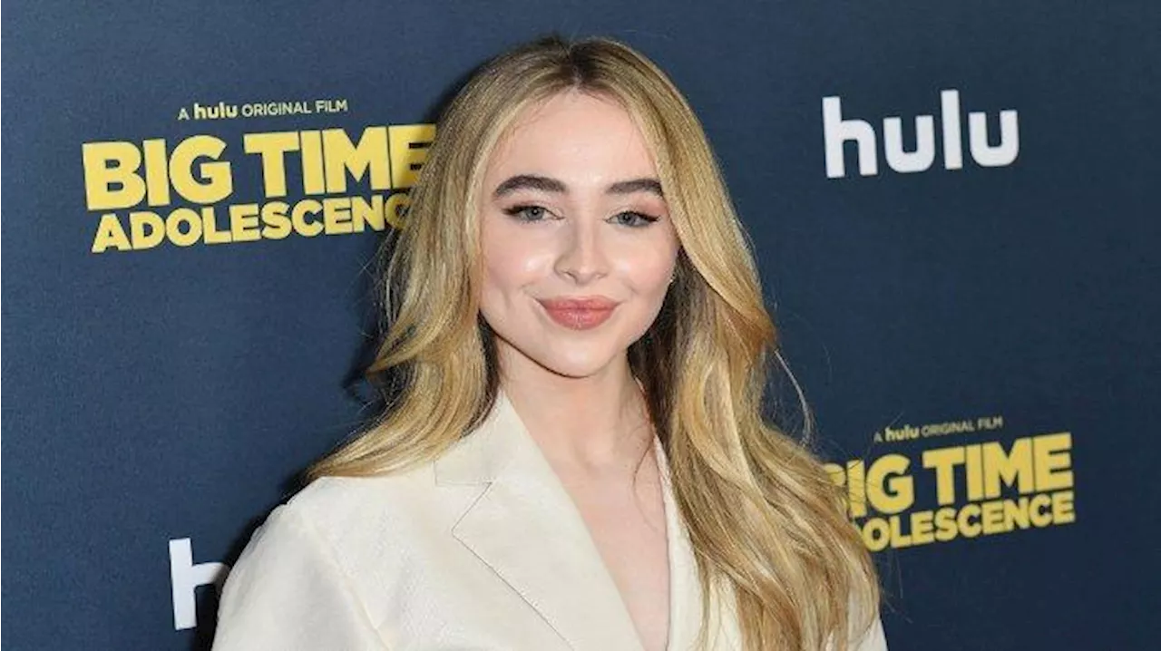 Terjemahan Lirik Lagu Please Please Please - Sabrina Carpenter: Dont Prove Im Right, Viral di TikTok