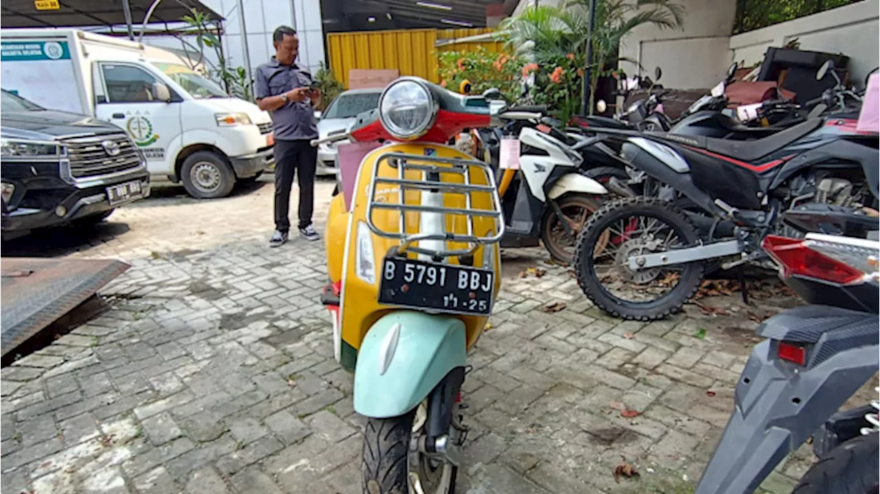 Vespa Sean Wotherspoon Dijual Cuma Rp41 Juta