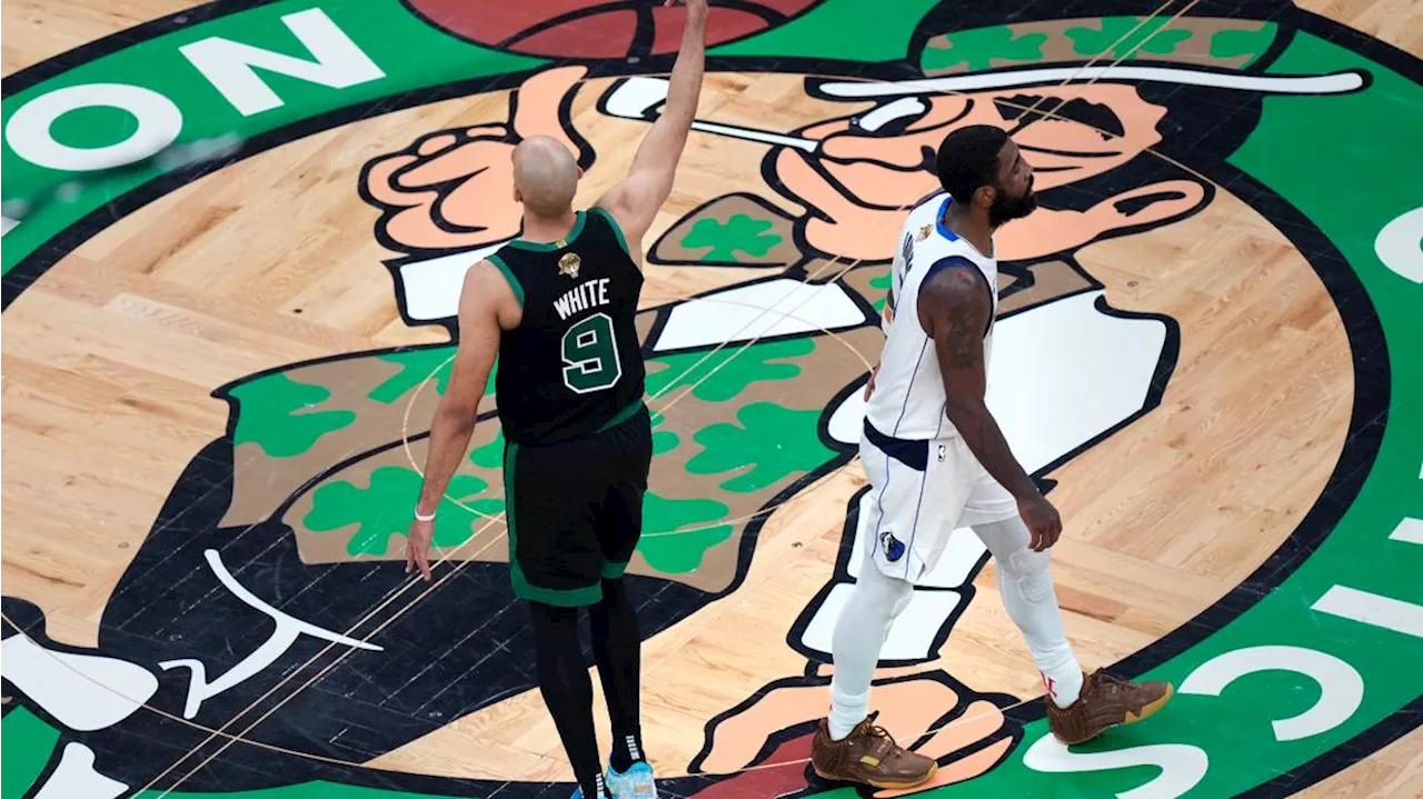 Mavs' Kyrie Irving continues 12-game losing streak against his former team, the Boston Celtics