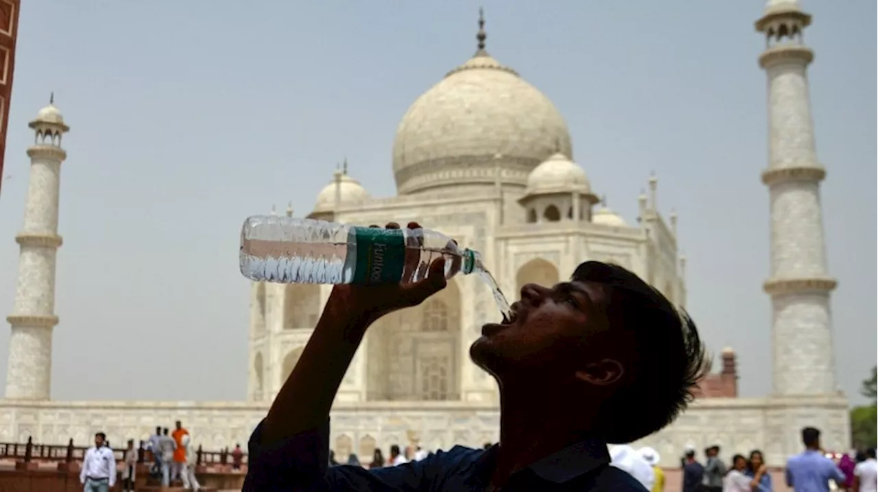 UP Weather: उत्तर प्रदेश में सबसे ज़्यादा गर्मी, प्रयागराज में 47 डिग्री से ऊपर पारा! अगले 3 दिन लू का रेड अलर्ट जारी