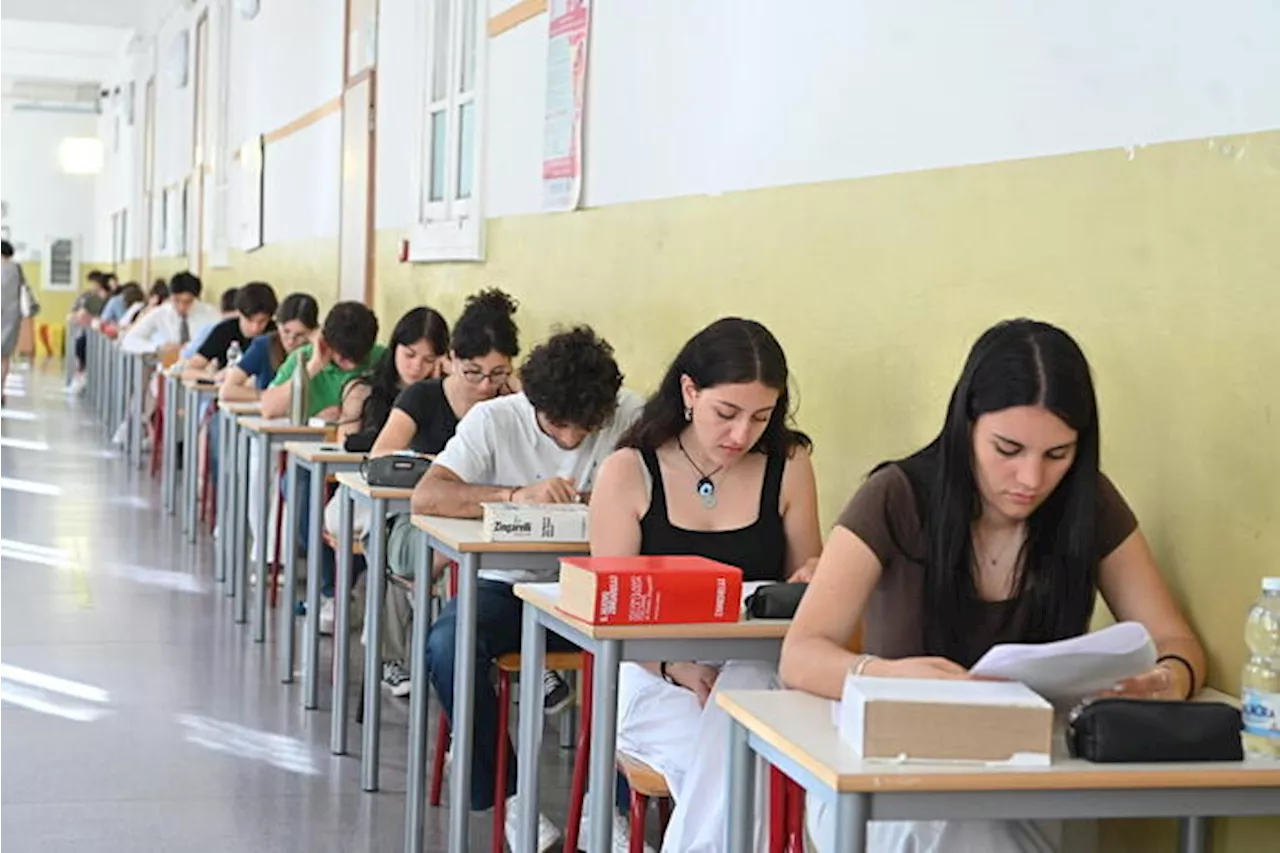 Maturità: per 1 su 2 storia si ferma a II Guerra Mondiale,studio