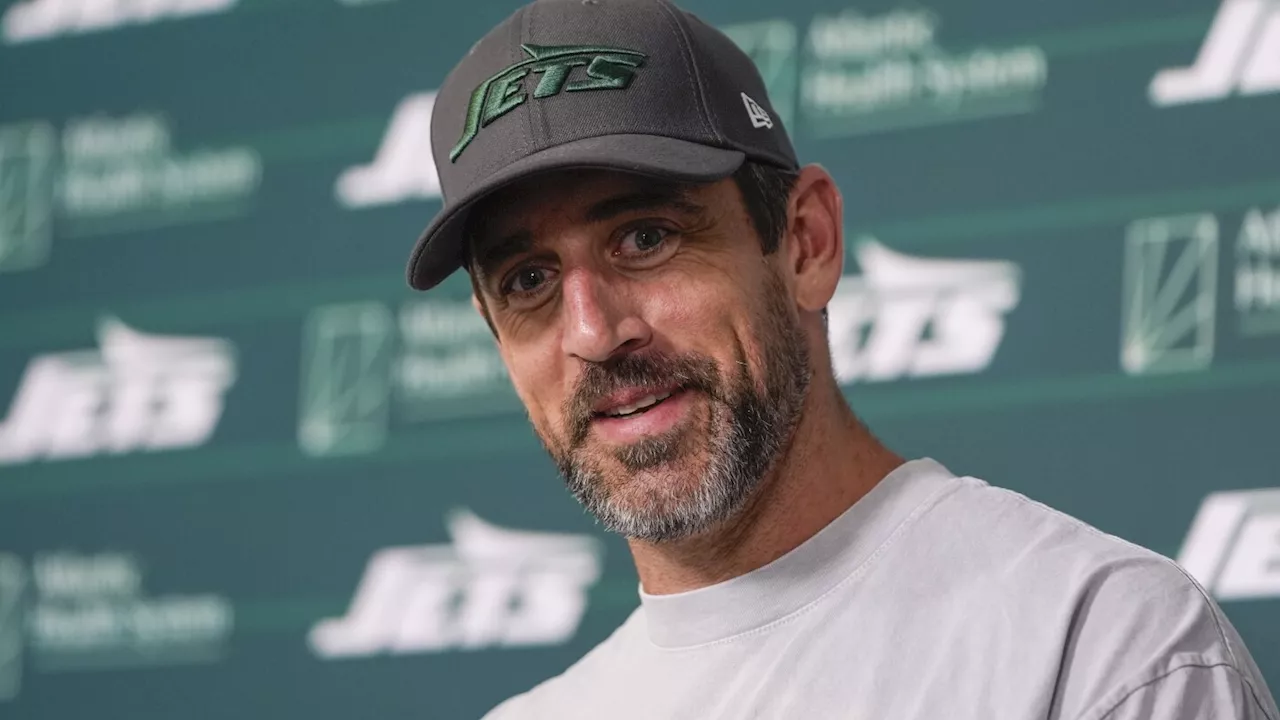 Aaron Rodgers and Haason Reddick are not attending Jets' mandatory minicamp