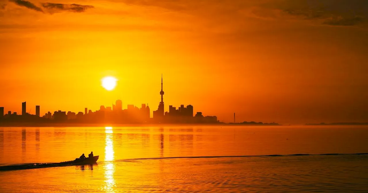 Ontario bracing for sweltering heat wave that could see temps hit mid-30s for days