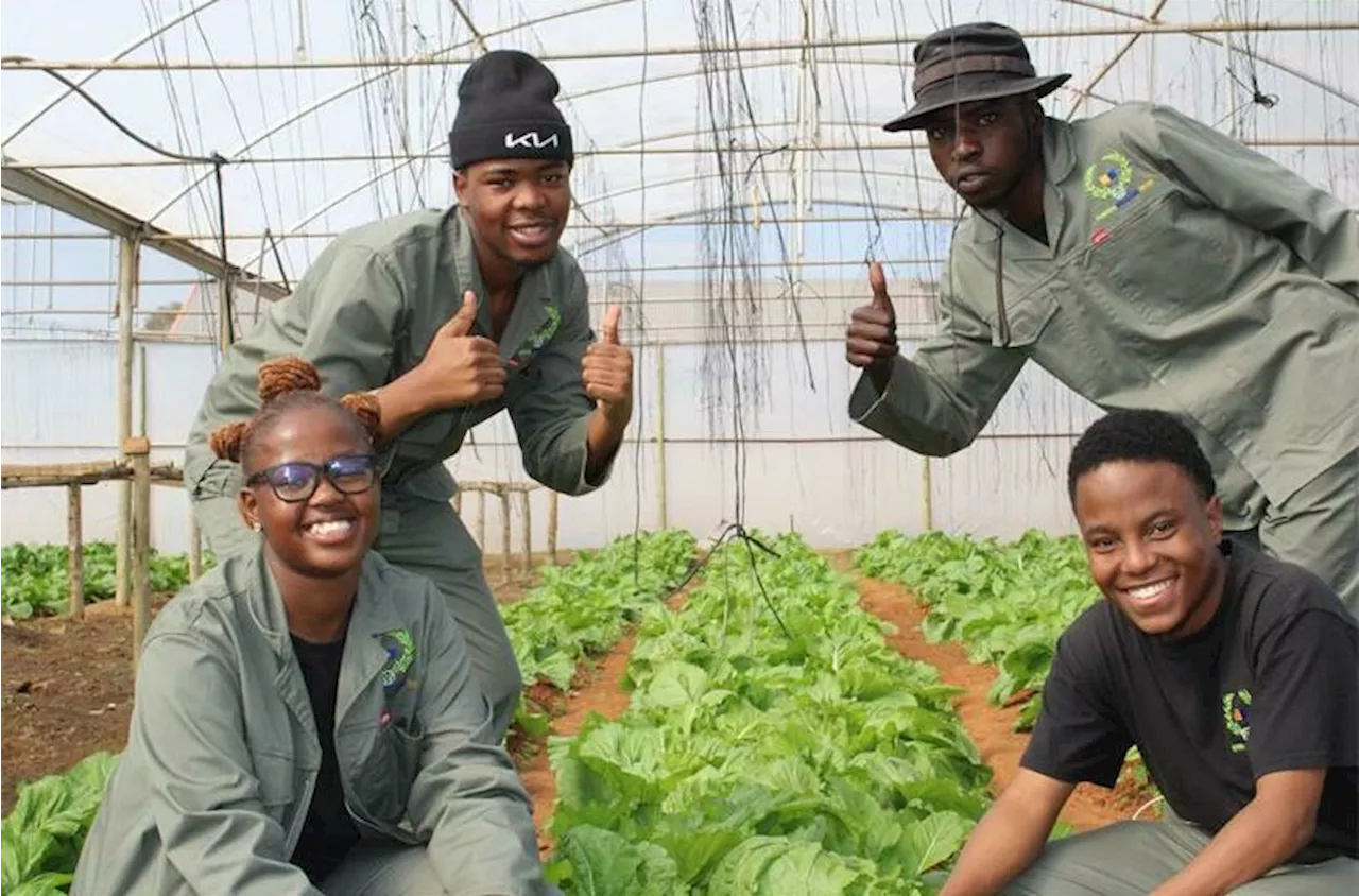 Farmers’ Day sees students showcase work