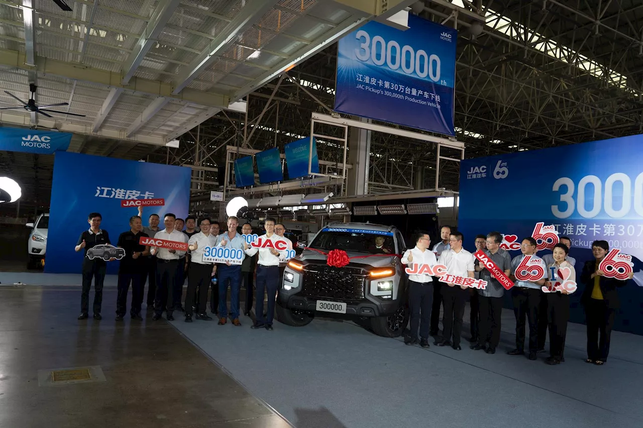 JAC celebrates 300 000th T-Series bakkie production milestone