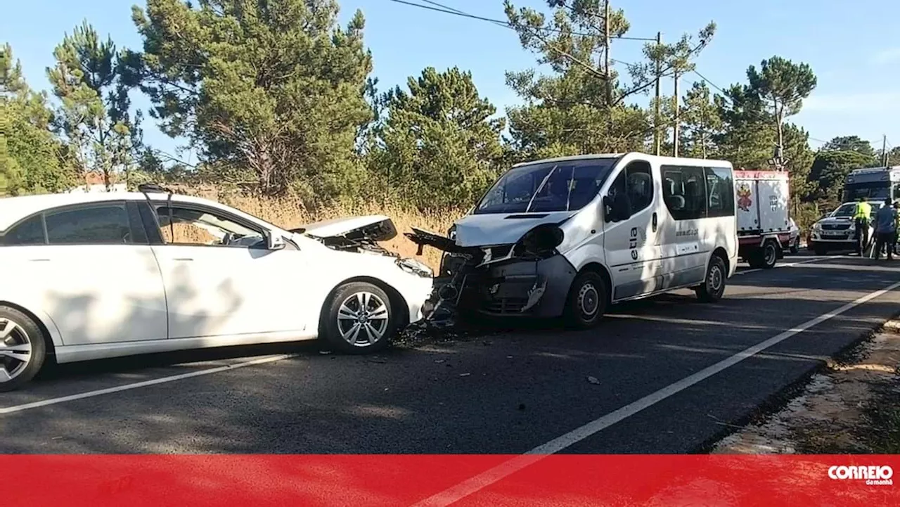 Colisão provoca dois feridos em Vila Nova de Santo André