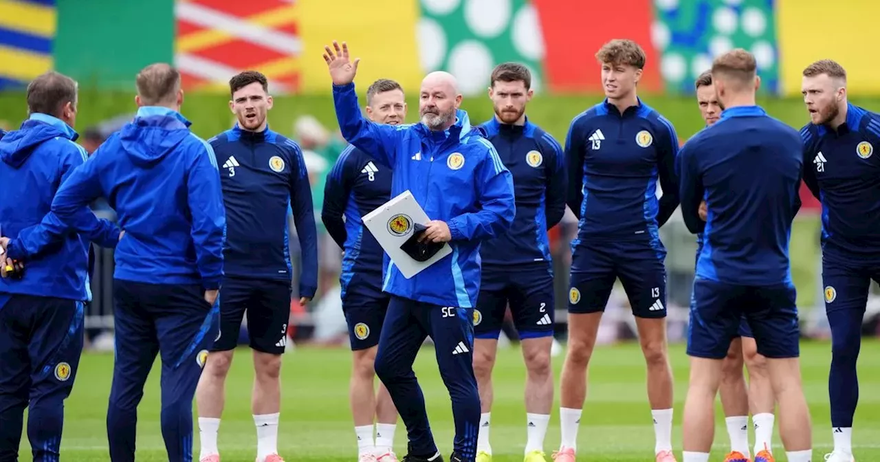 Clarke warns Scotland stars 'forget the circus' to avoid being Euro sideshow act