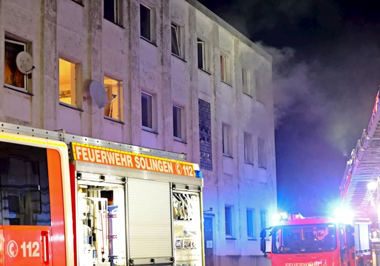 Feuer in Solingen: Mordkommission ohne konkreten Tatverdacht