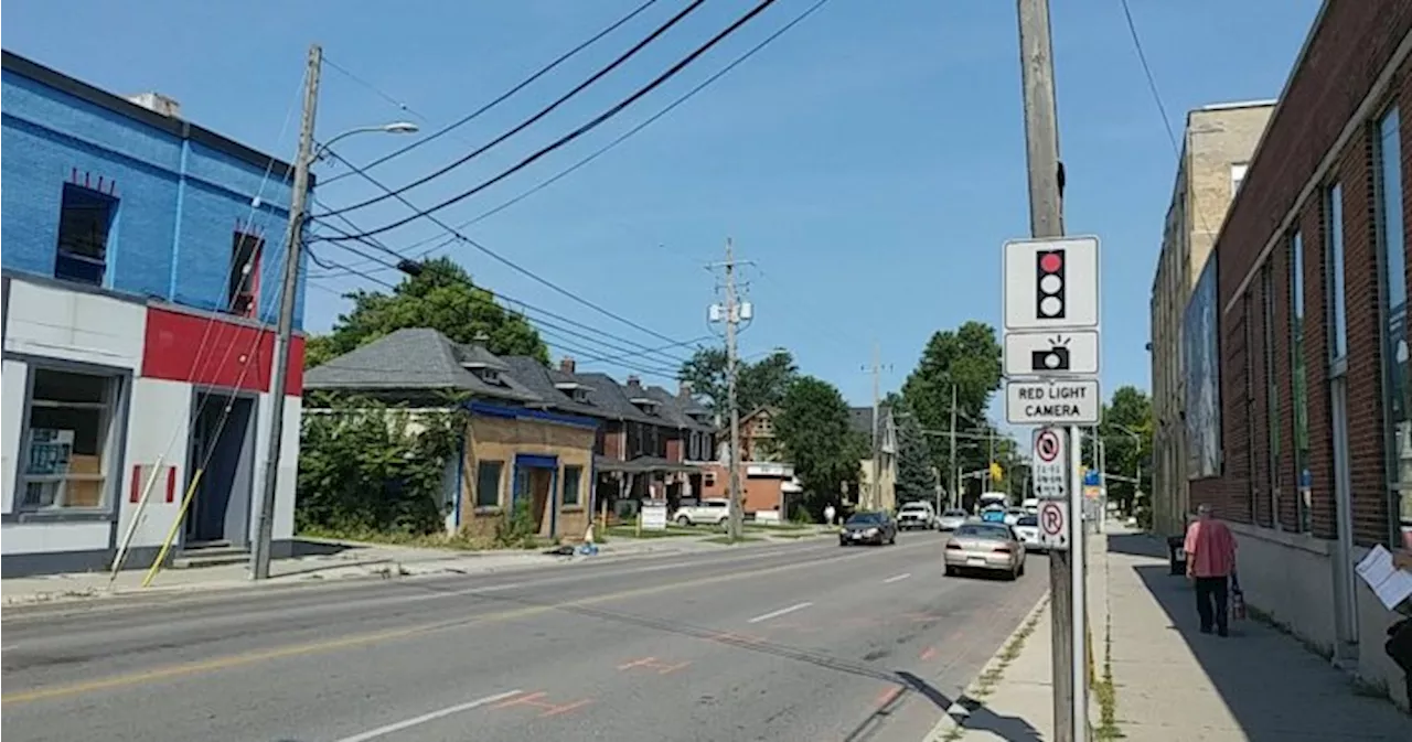 Here are the 15 new red light camera locations in London, Ont.