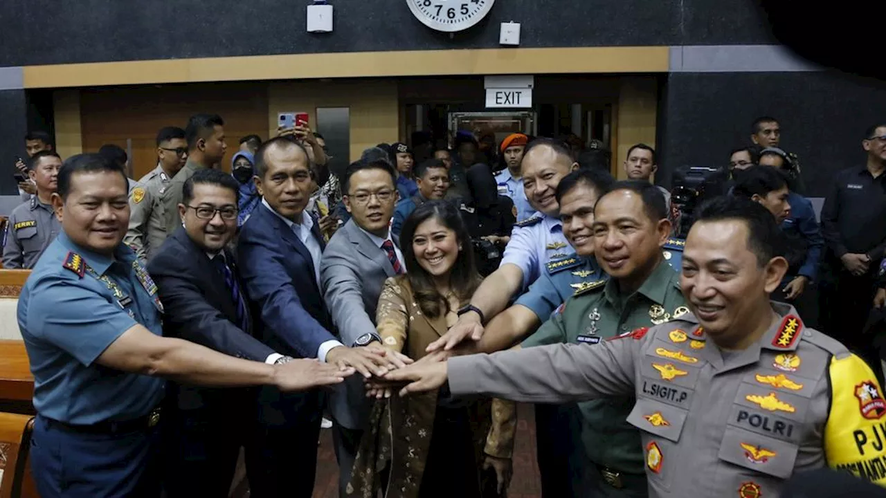 Abaikan Kritik Publik, soal Surpres RUU TNI-Polri Moeldoko: ”On Going Process”