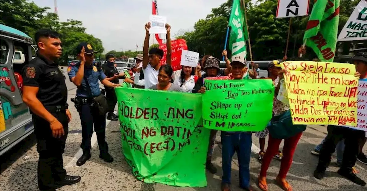 Filipino farmers slam tardy pace of agrarian land reform