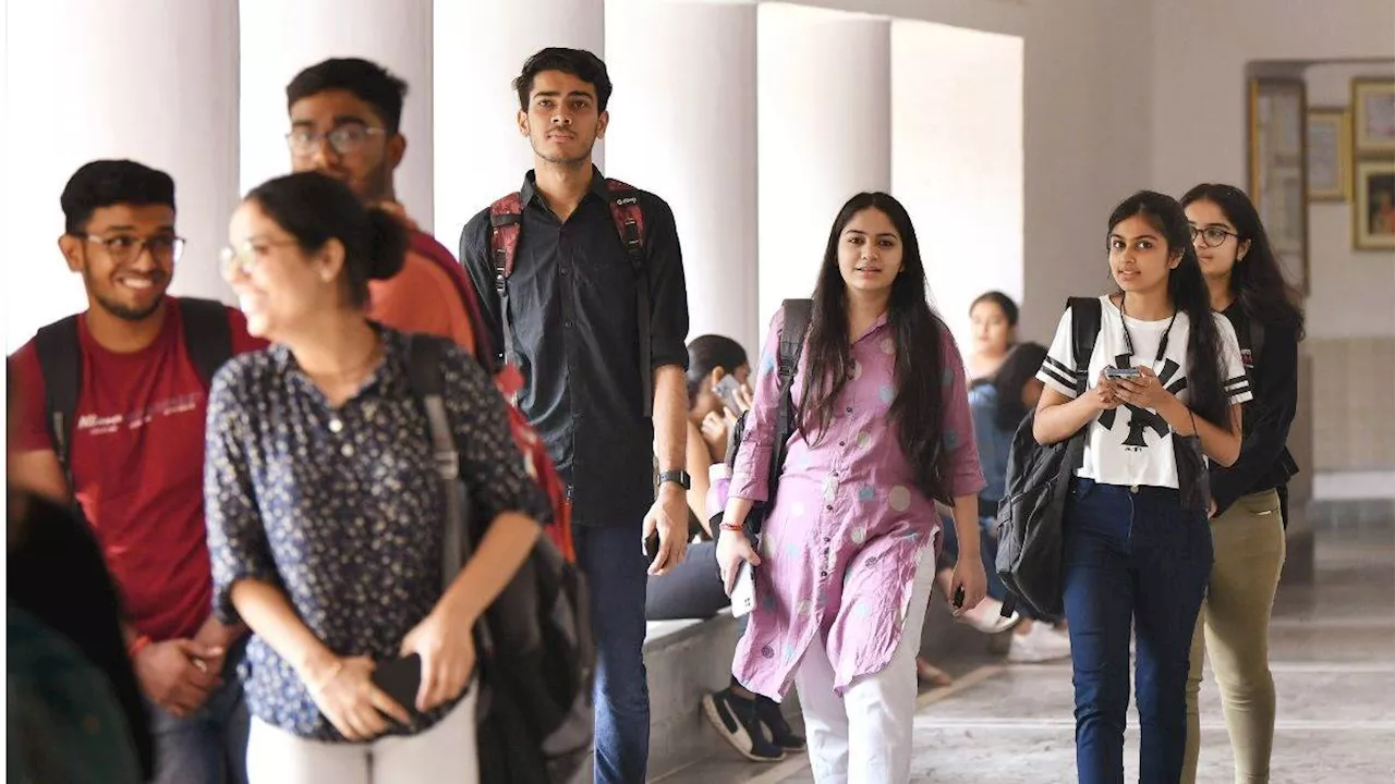 University Admission 2024: विश्वविद्यालय जल्द ही साल में दो बार ले सकेंगे दाखिला, UGC अध्यक्ष ने दी जानकारी