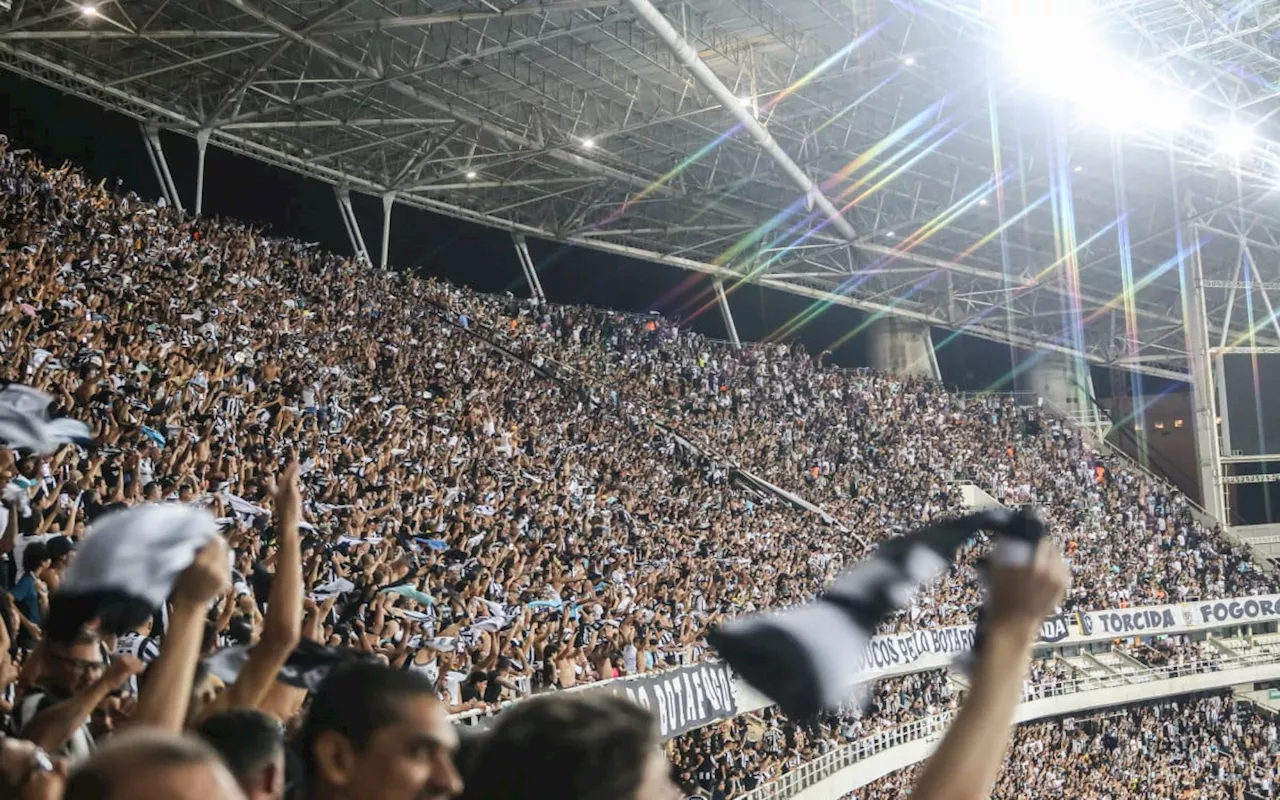 Com mudanças, Botafogo e Fluminense estão escalados para clássico pelo Brasileiro
