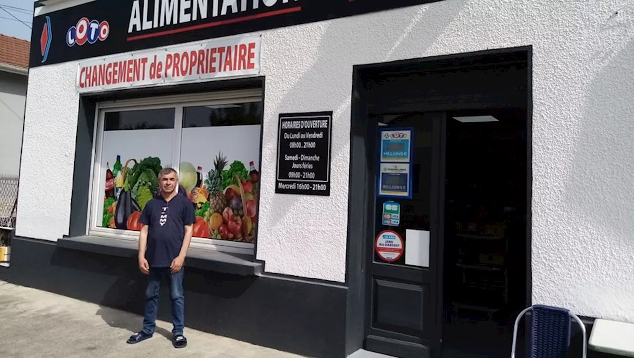 Commerce : changement de propriétaire et nouvelle façade pour le bar-tabac rue d’Urac