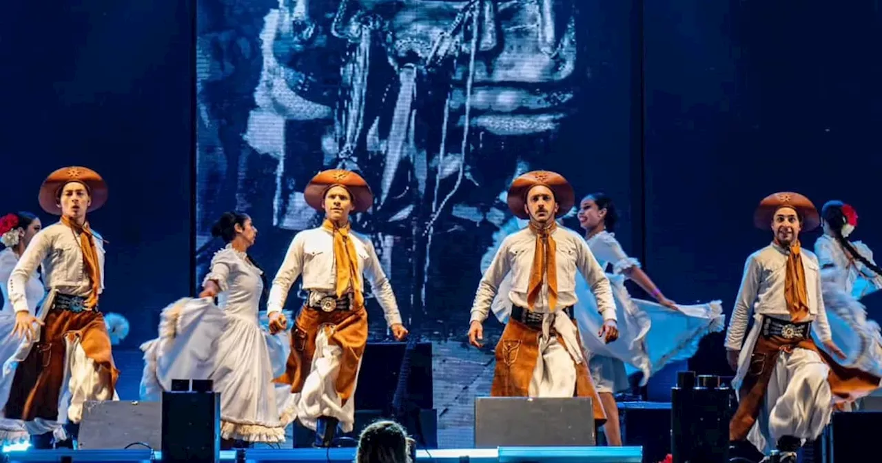 Un ballet foklórico de Colonia Caroya, con singulares homenajes al general Güemes