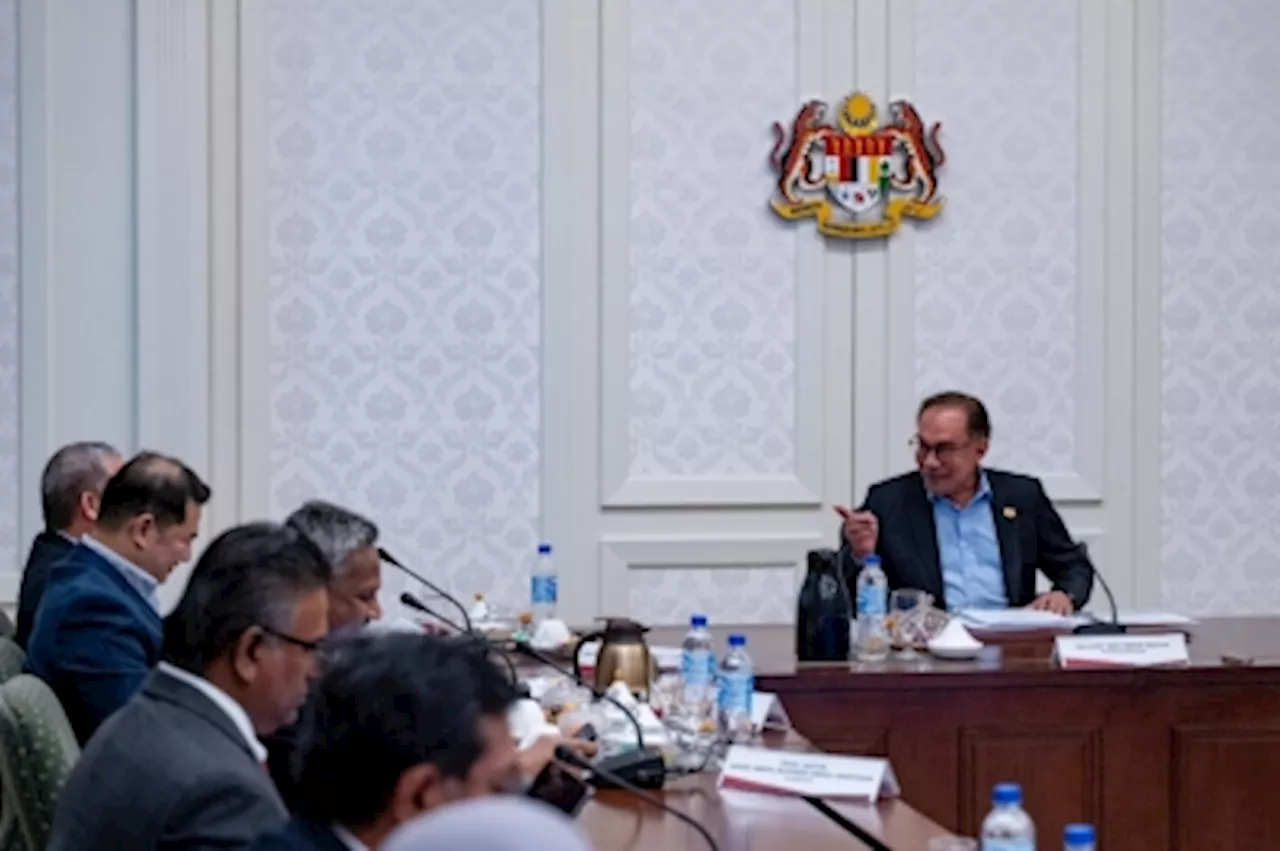 PM Anwar: Malaysia approved RM114.7b investments in data centres, cloud services from 2021 to 2023