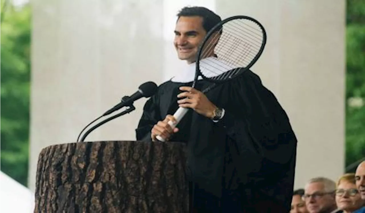 Roger Federer Dapat Gelar Doktor Honoris Causa