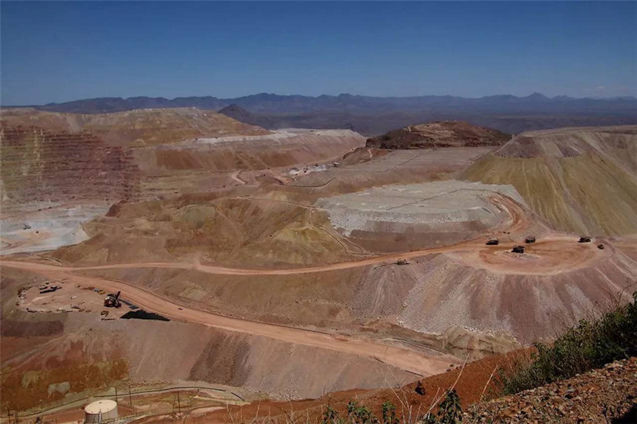 Freeport-McMoRan looking for ways to expand copper production, CEO says