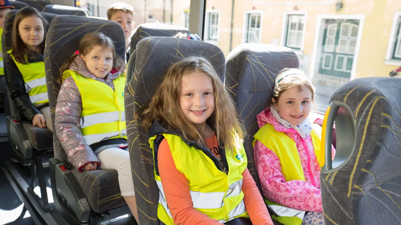 Sicheres Busfahren an der Volksschule Gnadendorf