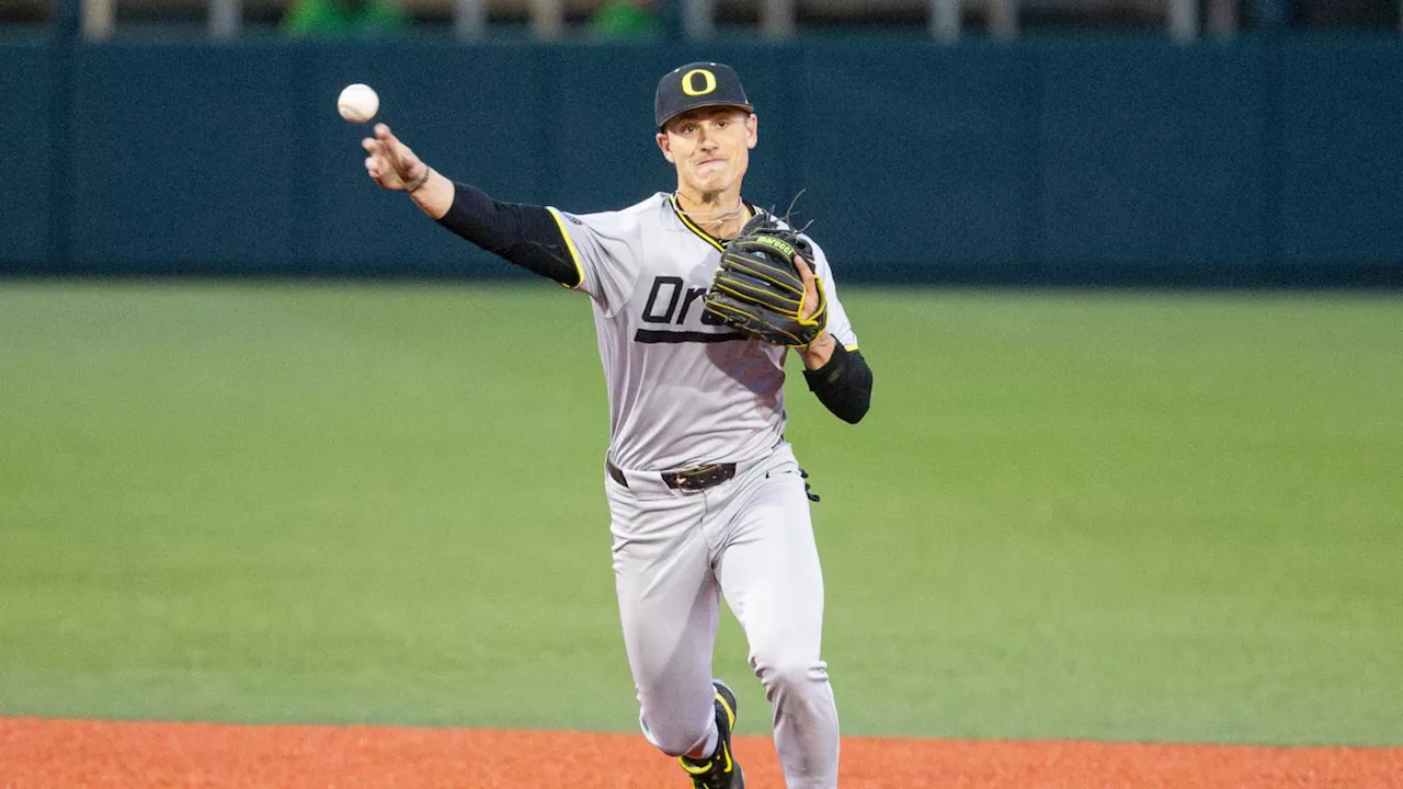 Oregon Ducks Baseball’s Maddox Molony Earns All-American Honors