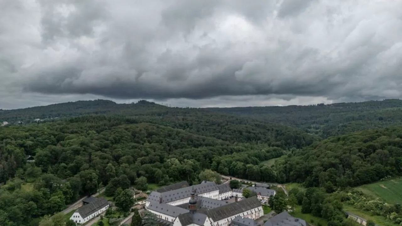 Deutscher Wetterdienst: Wolkiges und trockenes Wetter in Hessen