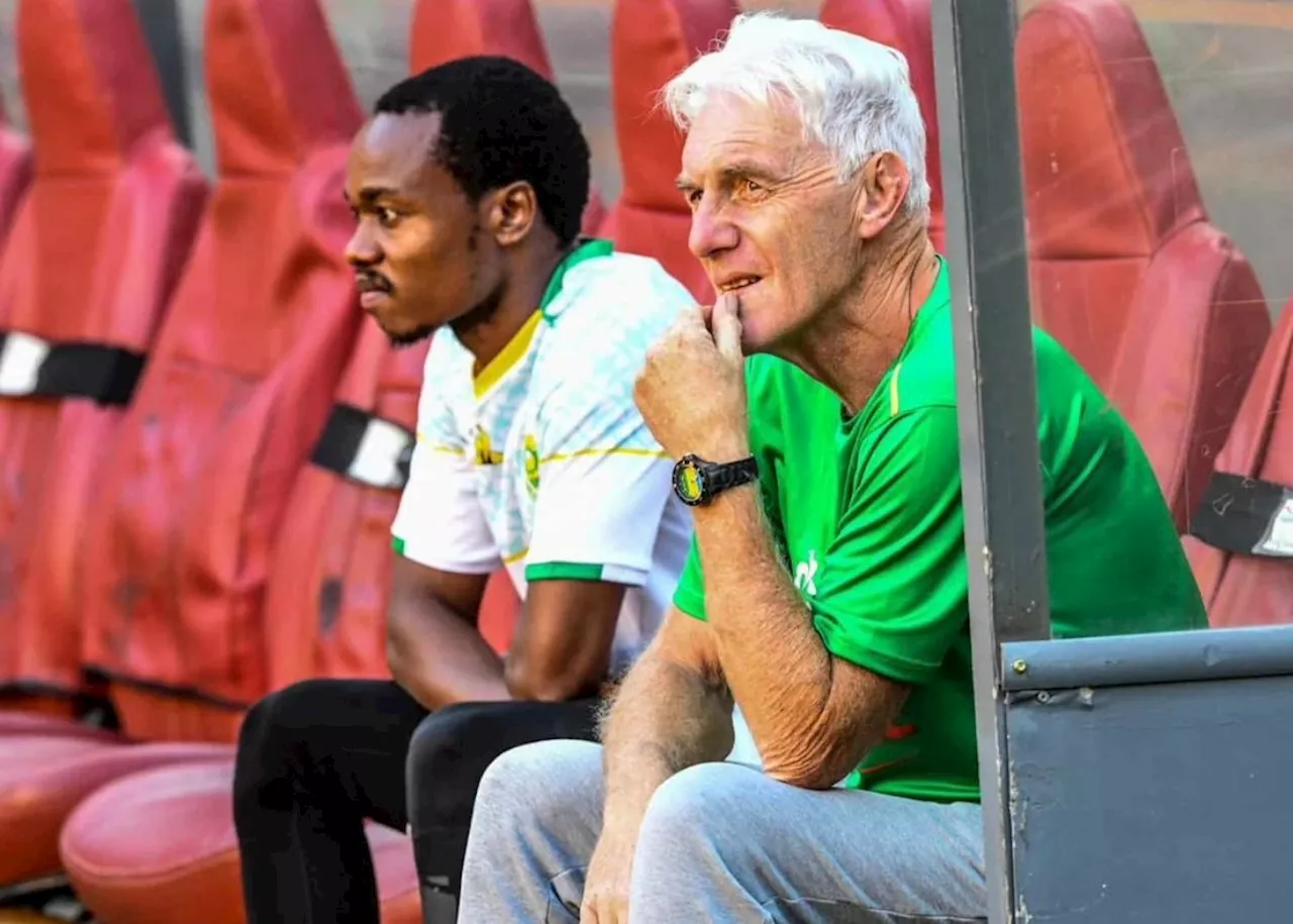 Bafana coach on Percy Tau: Criticism is ‘disgusting’