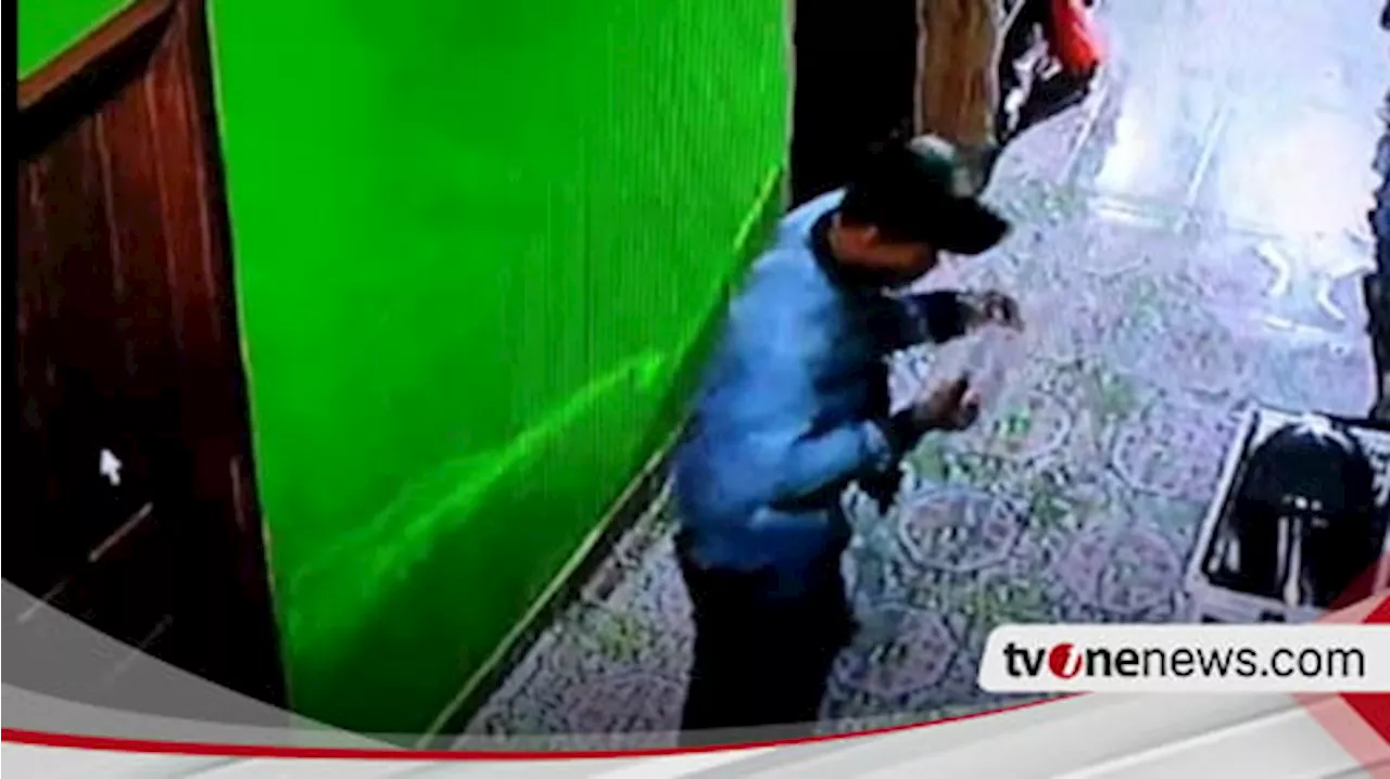 Aksi Maling di Baubau Gasak Pakaian Dalam Wanita di Rumah Kost Putri Terekam CCTV