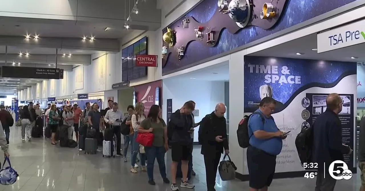 Passengers report longer TSA lines at Cleveland Hopkins International Airport