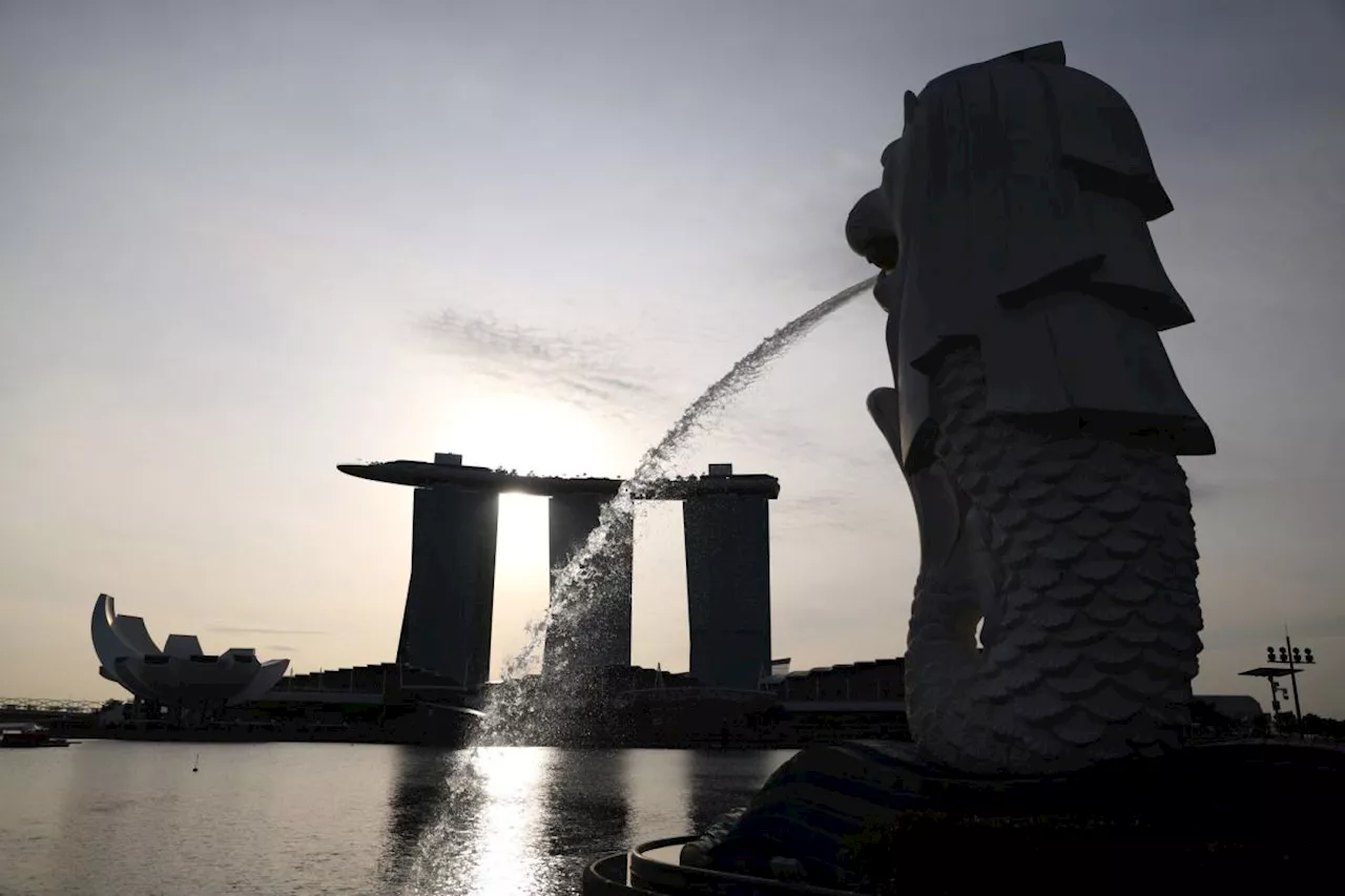 Singapore Ramps Up Scrutiny of Family Offices, Hedge Funds