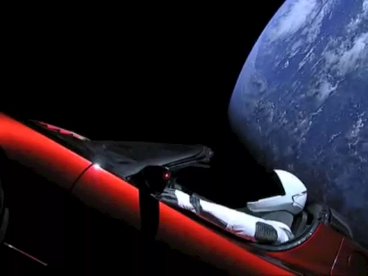 You Can Track Elon Musk’s Tesla Roadster That Was Shot Into Space Six Years Ago