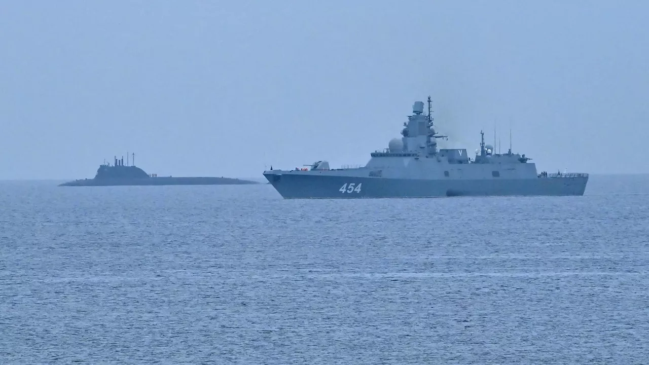 Russian warships enter Havana harbor under Washington's watchful eye