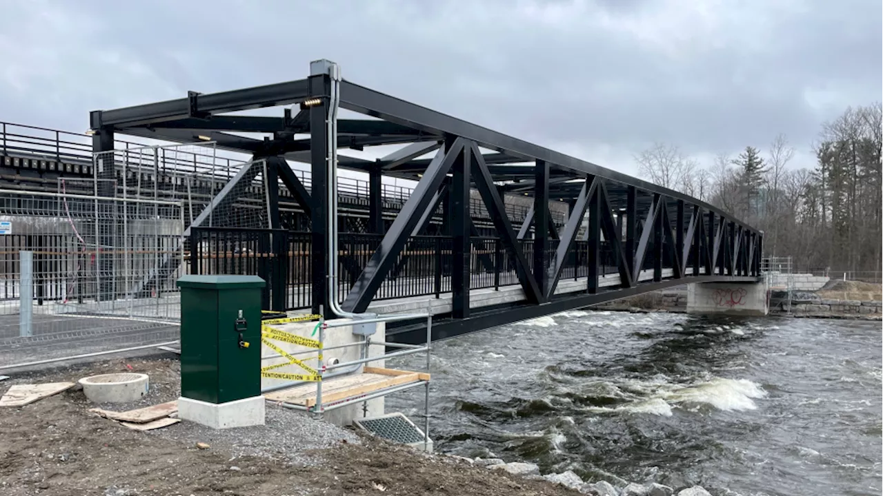 Long-awaited Rideau River pedestrian and cycling bridge opening Saturday