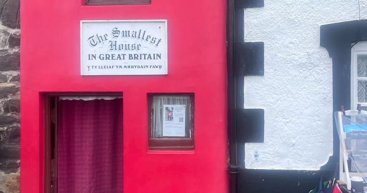 I visited Britain’s smallest house that tourists complained about