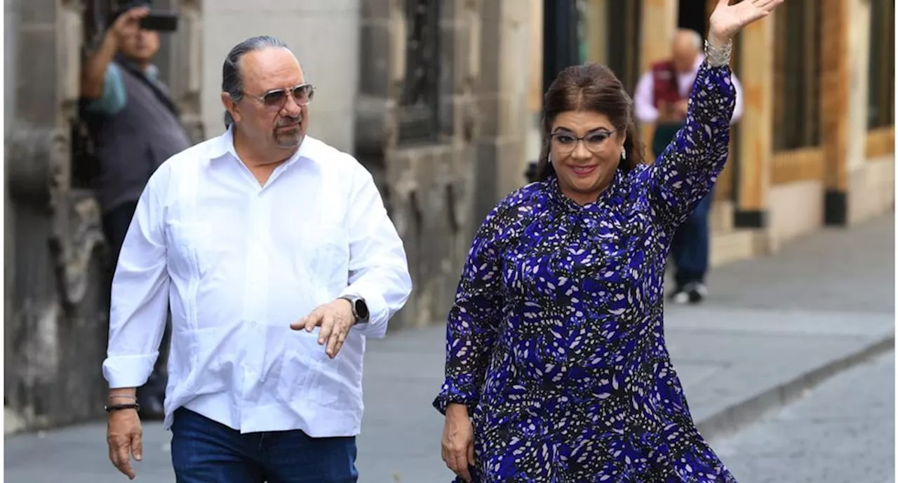 Clara Brugada llega al Palacio del Ayuntamiento para reunirse con Martí Batres